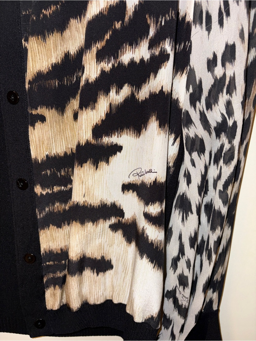 Roberto Cavalli Black & Cream Patterned Dress and Cardigan - Picture 12 of 12